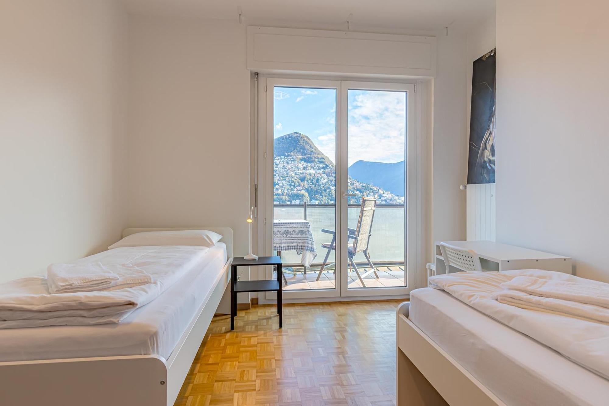 Imperial Of Lugano 4 With A Lake View Behind The Station And 10 Min From The Lake Leilighet Eksteriør bilde